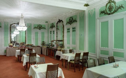 Best Western Ronceray Opera