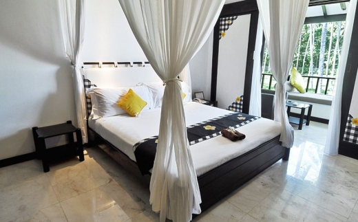 Candi Beach Resort & Spa