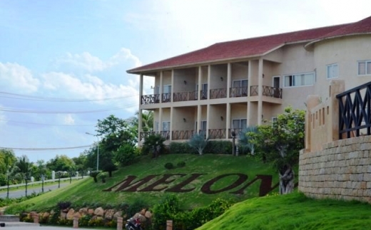 Melon Resort