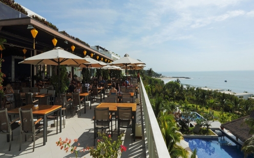 The Cliff Resort & Residence