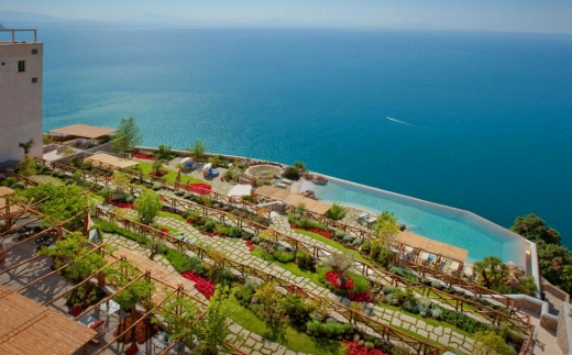 Monastero Santa Rosa Hotel & Spa