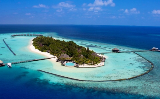 Komandoo Maldives Island Resort