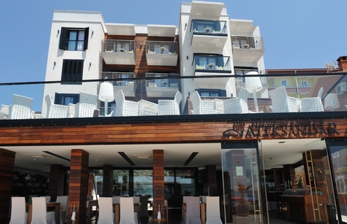 Aleksandar Hotel Restaurant & Wine Bar