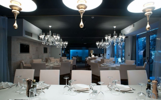 Aleksandar Hotel Restaurant & Wine Bar
