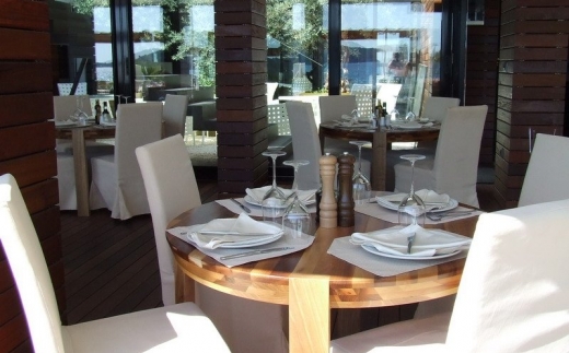 Aleksandar Hotel Restaurant & Wine Bar