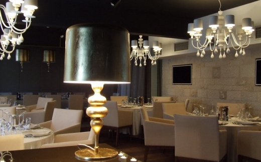 Aleksandar Hotel Restaurant & Wine Bar