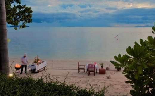 The Sunset Beach Resort & Spa Taling Ngam