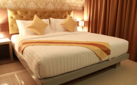 Hemingways Silk Hotel