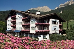 Alpen Hotel Corona