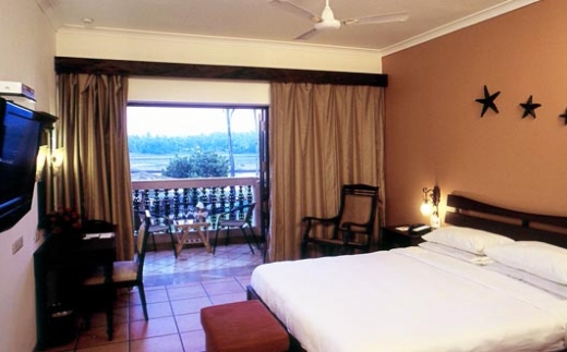 Lazylagoon Sarovar Portico Suites