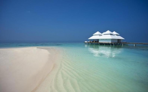 Diamonds Athuruga Beach & Water Villas Maldives