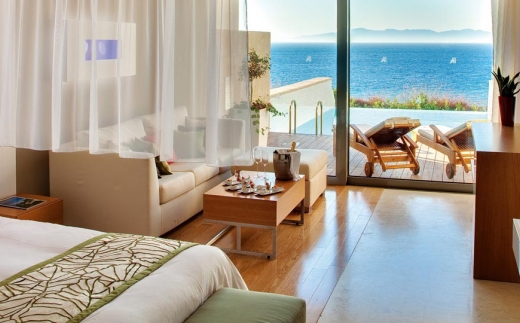 Amathus Elite Suites