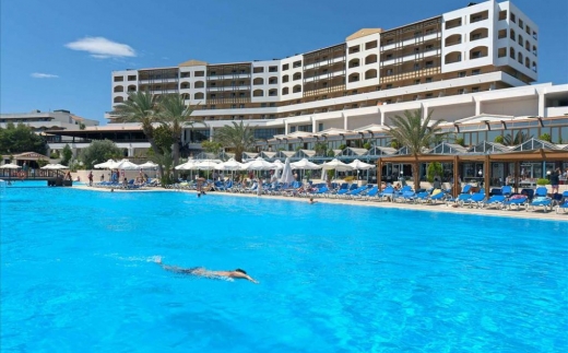 Helea Family Beach Resort (Ex. Amilia Mare)