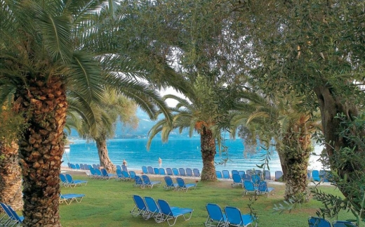 Grecotel Lux. Me Daphnila Bay Dassia