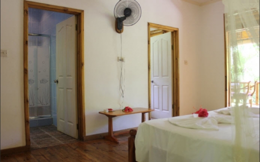 Bois Damour Guesthouse Self- Catering