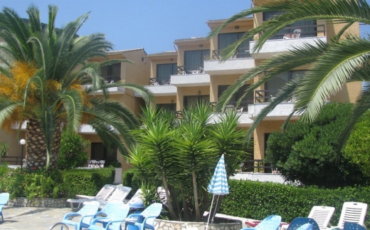 Le Mirage Hotel