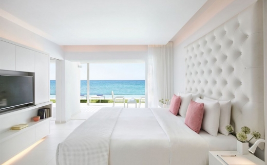 Grecotel Lux. Me White Palace