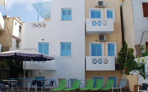 Renia Apartments