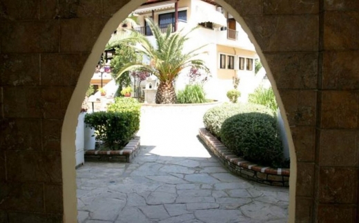 Ioli Village Hotel Apartments