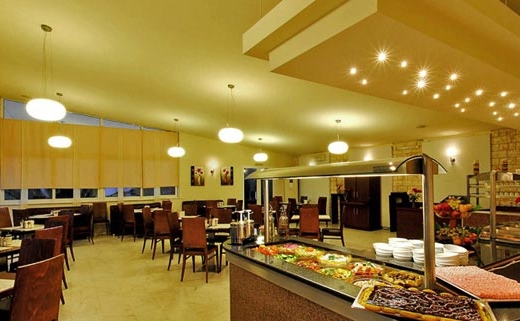 Iris Hotel Siviri