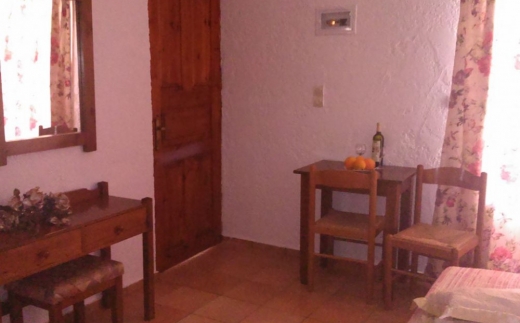 Fotula Apartments