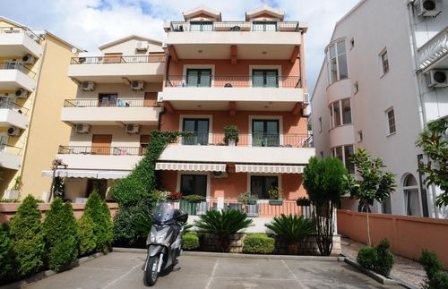 Apartments Lidija