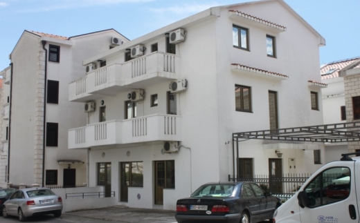 Apartment Nira (Ex. Radonjic)