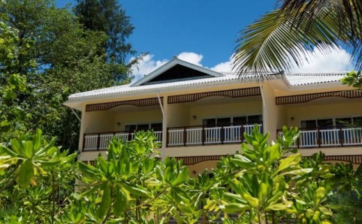 Acajou Beach Resort