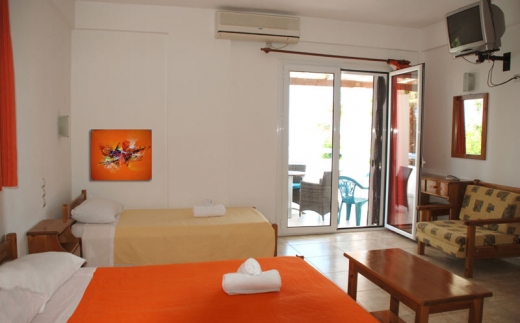 Aithrio Hotel Apt
