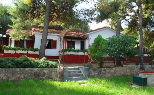 Alykes Park Bungalows & Apartments