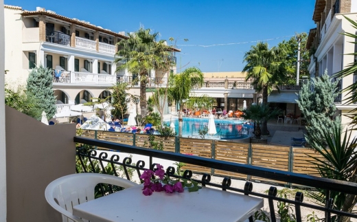 Zante Plaza Hotel & Apartments