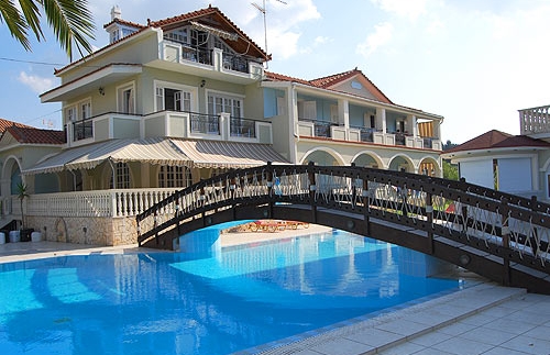 Villa Basil Aparthotel