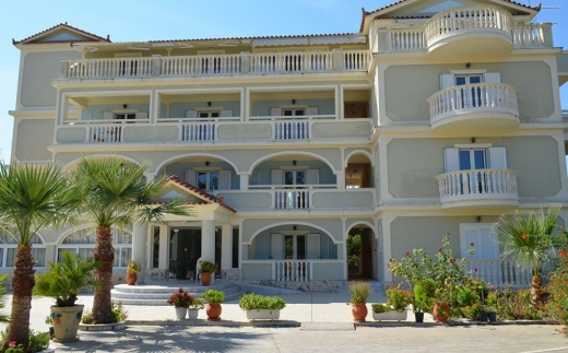 Villa Basil Aparthotel