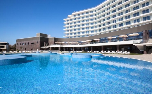 Radisson Blu Paradise Resort And Spa Отель