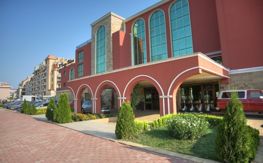 St.George Palace Aparthotel