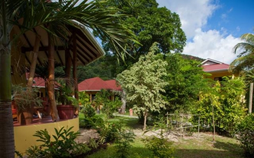 Les Lauriers Eco Hotel