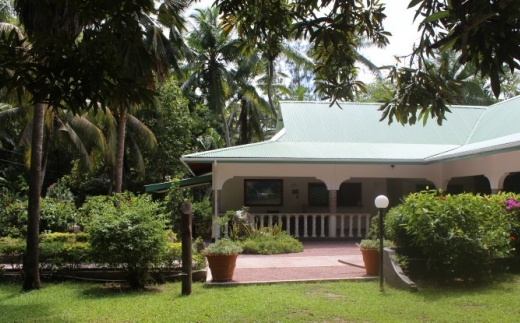 Bamboo Chalet