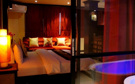 The Bed Club Boutique Hotel