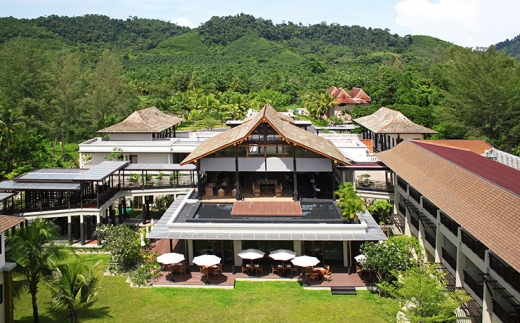 Outrigger Khao Lak Beach Resort