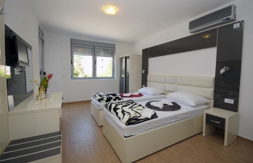 Apartments Kornic New