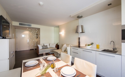 Falk. Premium Apartments Senia