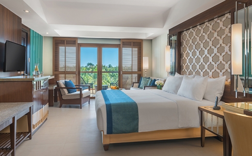 Henann Alona Beach Resort