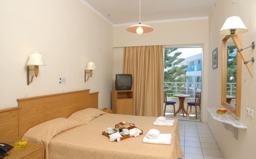 Minos Hotel