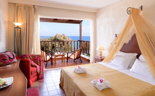 Alexander Beach Hotel & Village Resort