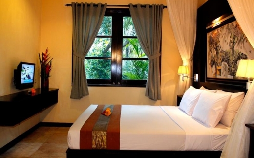 Anini Raka Resort & Spa