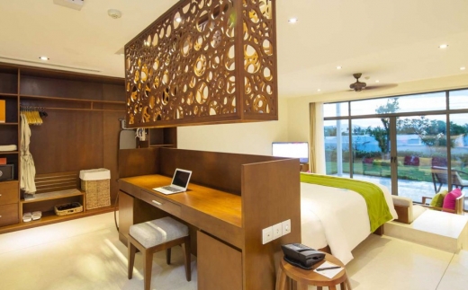 Cam Ranh Riviera Beach Resort & Spa