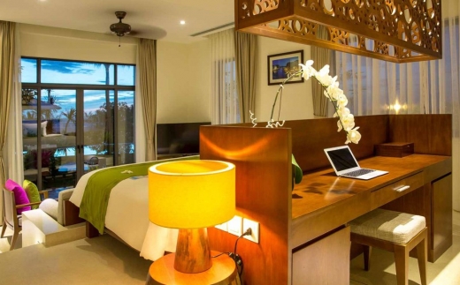 Cam Ranh Riviera Beach Resort & Spa