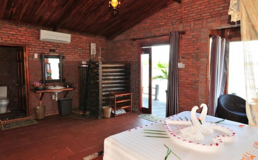 Chez Carole Beach Resort & Spa