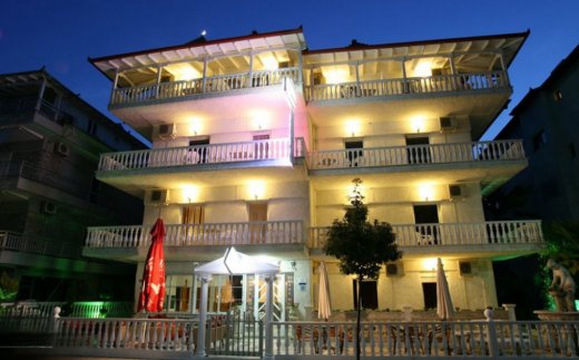 Kostas Hotel