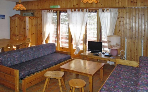 Chalet Pilotis (18-32 Pers)